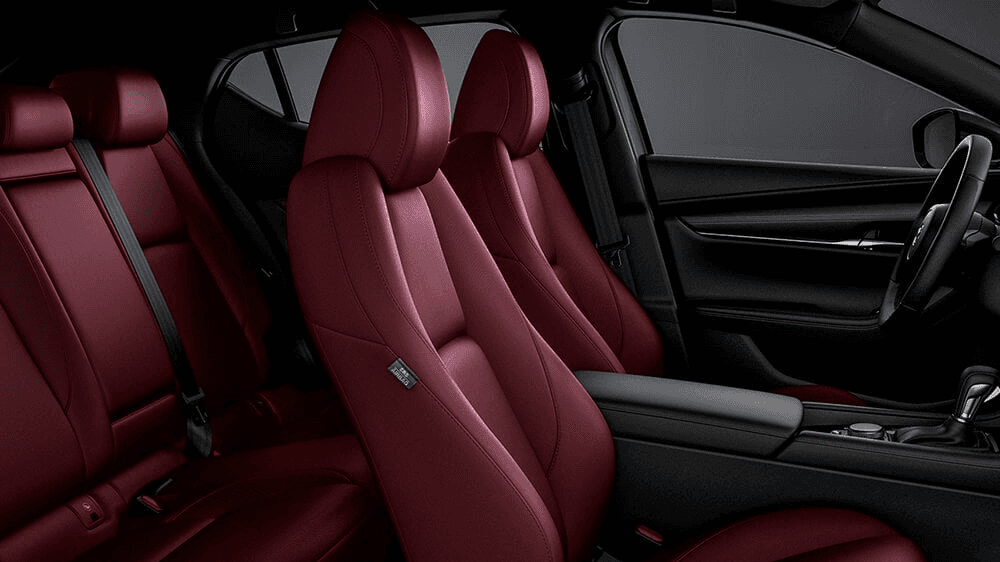 Habitacle soigné du Mazda3.